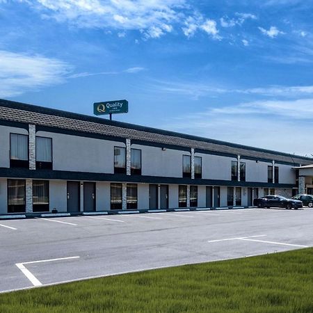 Quality Inn Cleveland Bagian luar foto