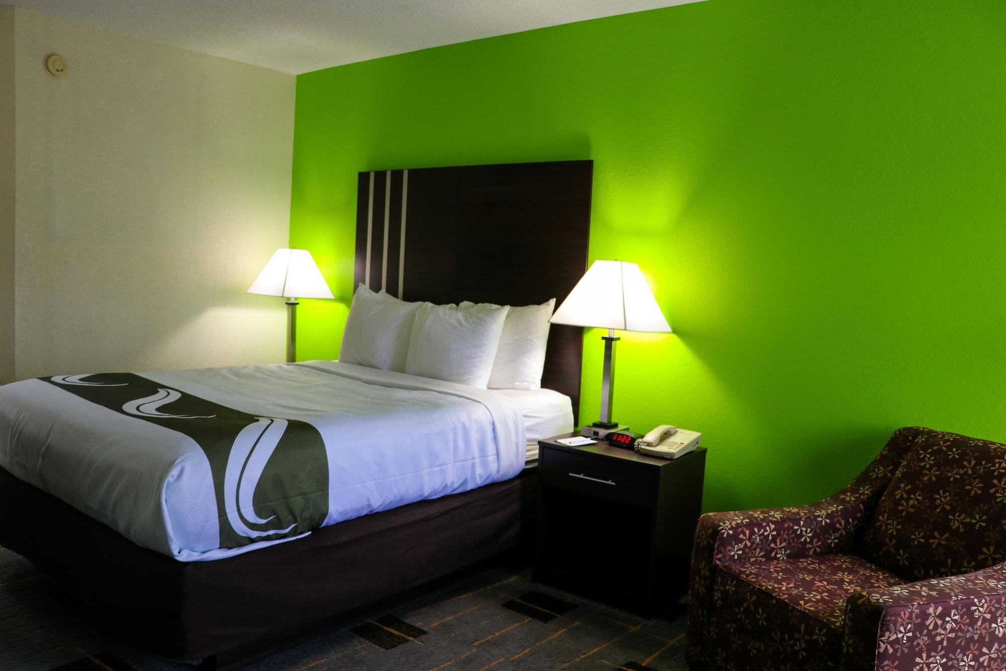 Quality Inn Cleveland Bagian luar foto