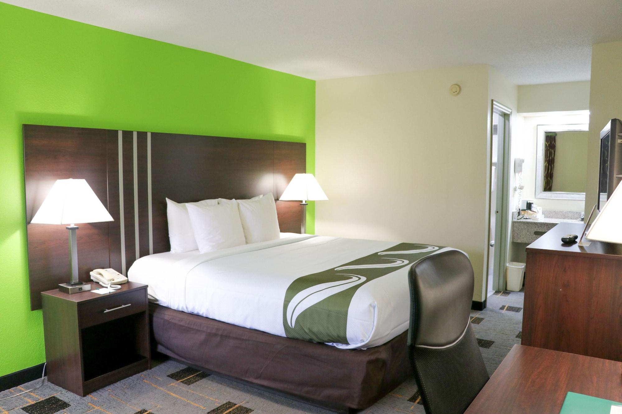 Quality Inn Cleveland Bagian luar foto