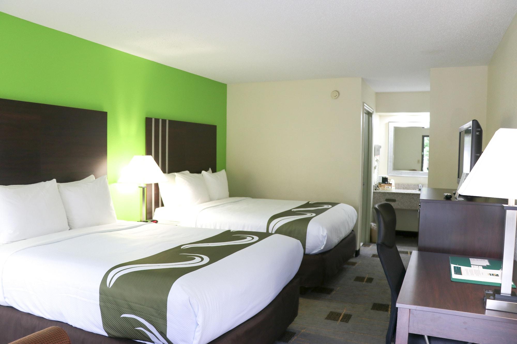 Quality Inn Cleveland Bagian luar foto