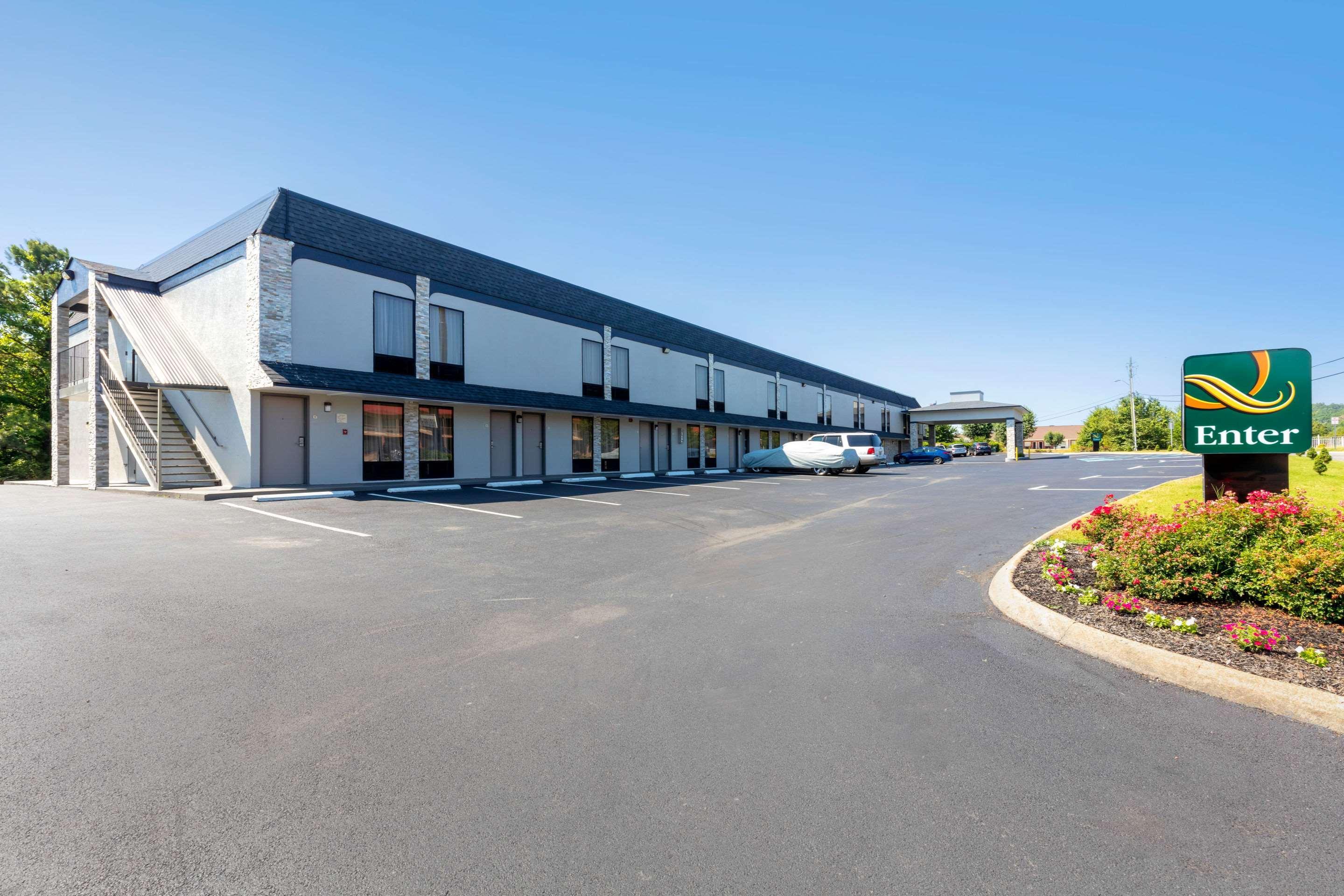 Quality Inn Cleveland Bagian luar foto