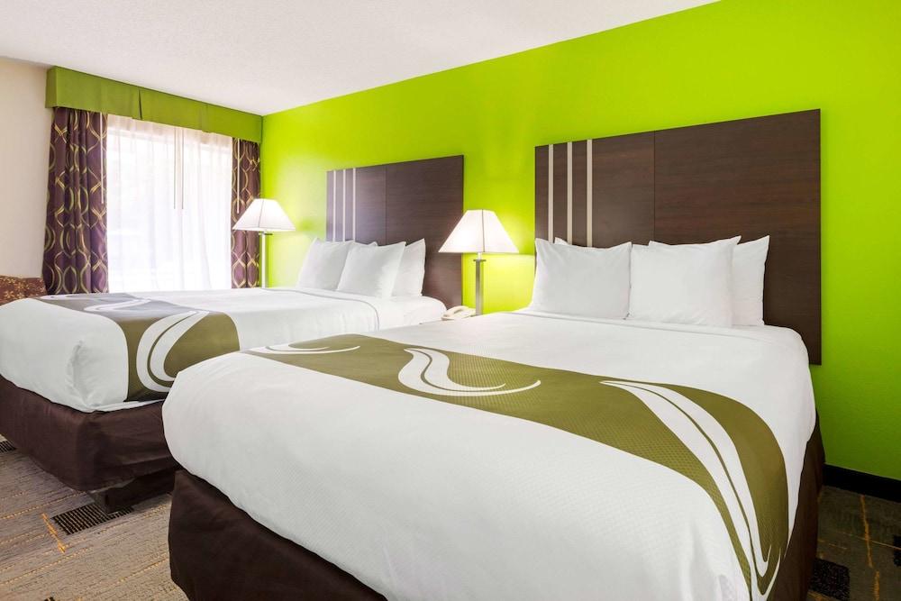 Quality Inn Cleveland Bagian luar foto