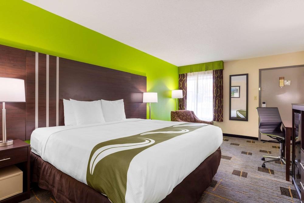 Quality Inn Cleveland Bagian luar foto